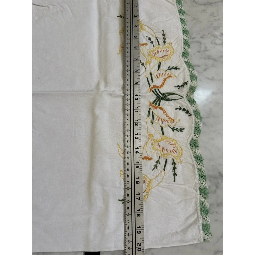 VTG Hand Embroidered White Yelllow Flowers Standard Size Pillowcase Crochet Edge